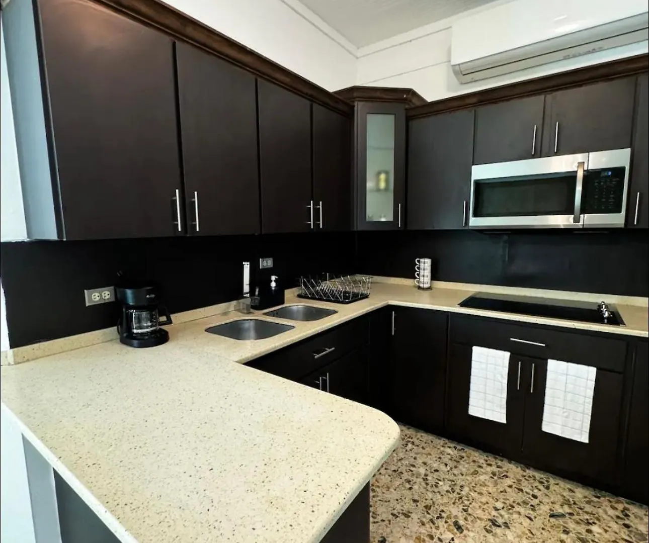 Coconut Beach Club Apartments Vega Alta